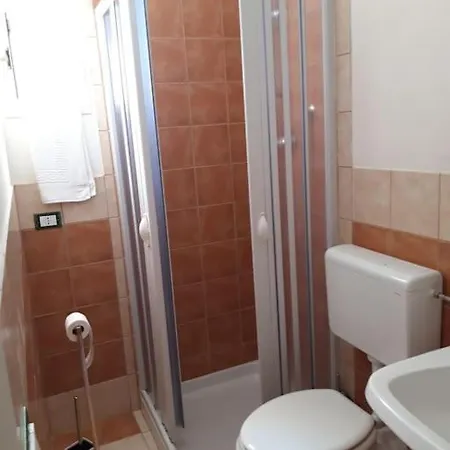 דירה Casa R&r *